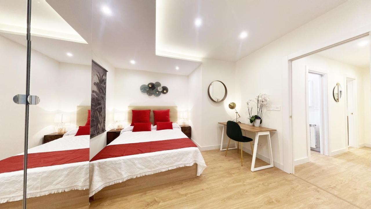 Miramar Luxurious Flat, 3 Double Rooms, Free Parking, Terrace, Completely New Сан Себастиан Екстериор снимка