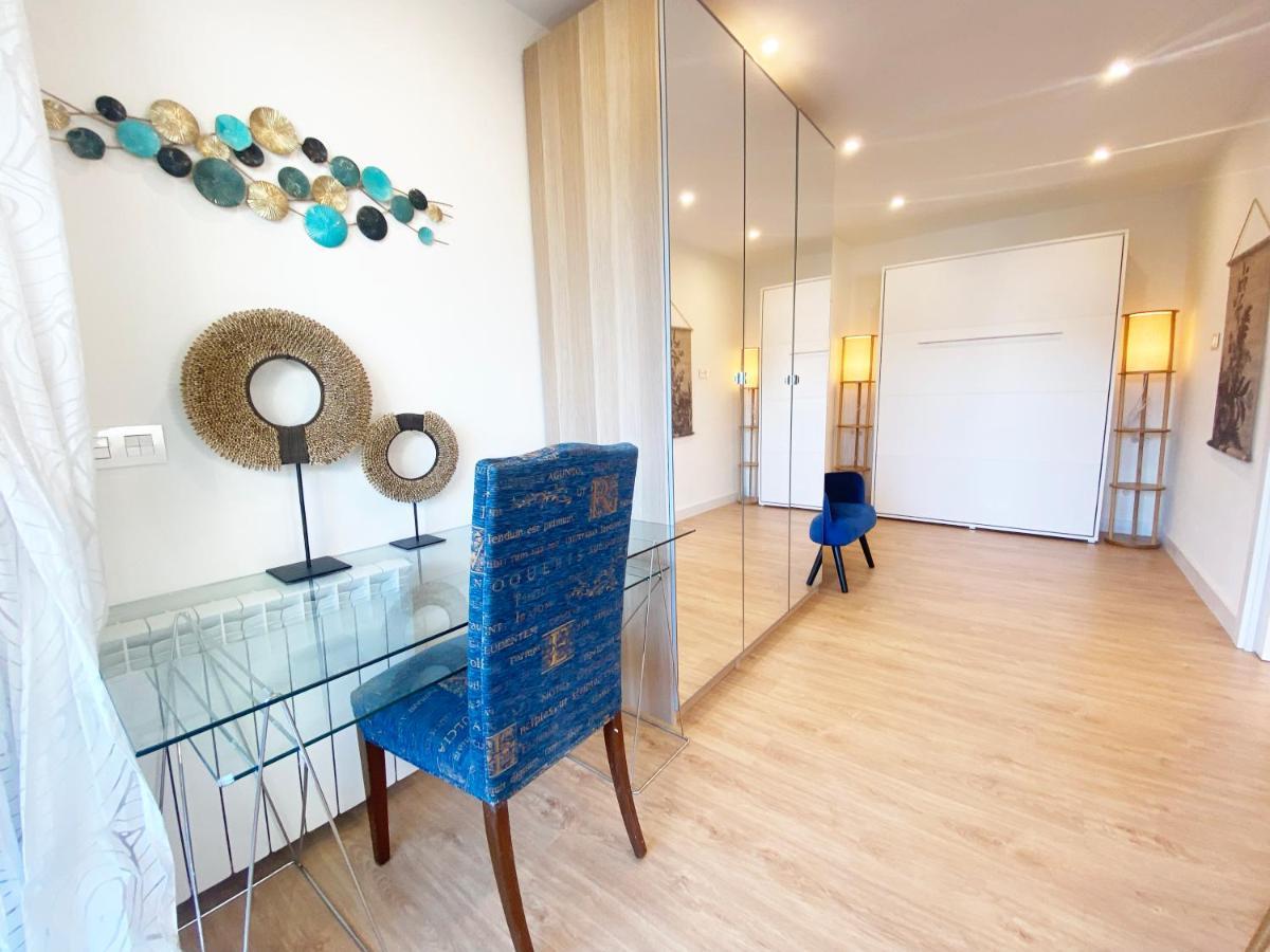 Miramar Luxurious Flat, 3 Double Rooms, Free Parking, Terrace, Completely New Сан Себастиан Екстериор снимка
